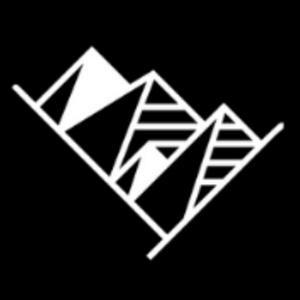Crystal Peak Properties: Kelsey Loftis - Logo