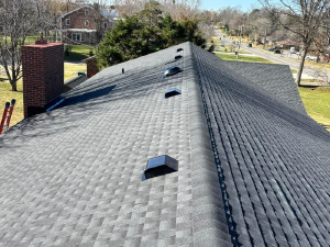 Roberts Roofing & Home Repair Since 1978 - Logo