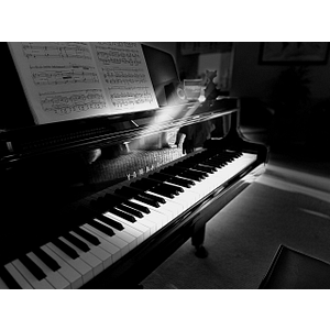 Justin Gray Music Studio - Logo