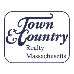 Town & Country Realty Massachusetts, Janet Gillis, Broker - Logo
