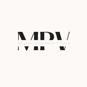 Mo’elle Photography & Video - Logo