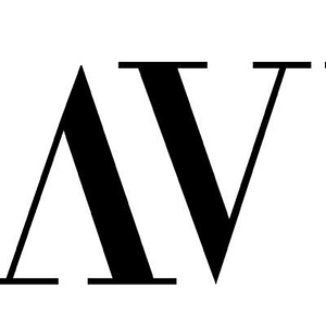 Laveniir Tax Services - Logo