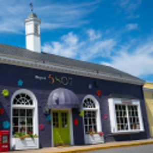 The Shops at 5807
