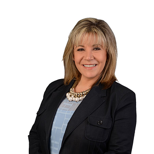 Vera (Oliveira) Gonynor - Coldwell Banker Realty