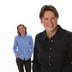 Tanja van de Kamp | Realtor - Logo