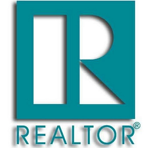 Womble Real Estate Co - Logo